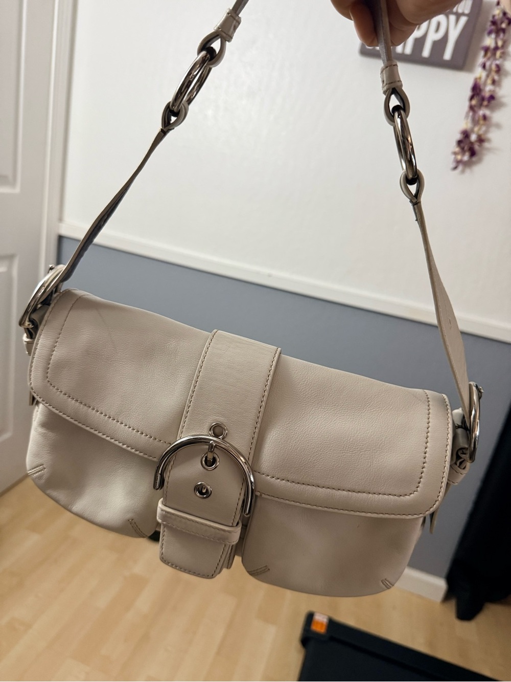 Vintage Coach Cream SoHo Double Pocket Shoulder Bag with Silver Buckle
